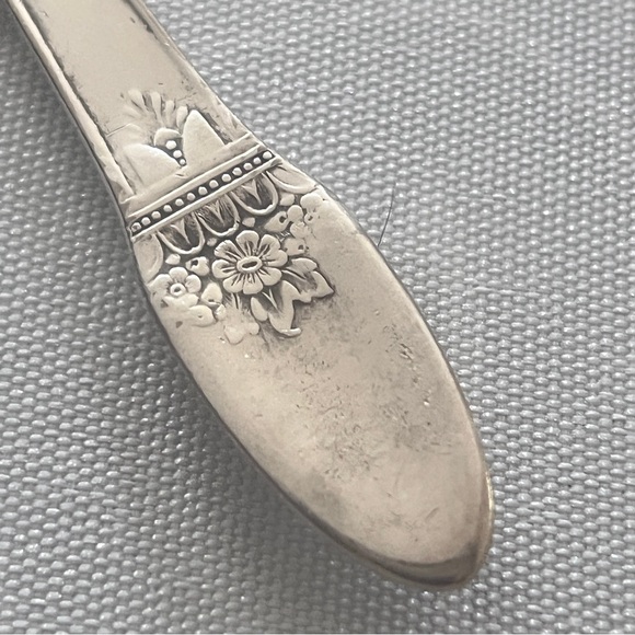 1847 Rogers Bros “First Love” Silverplate 6 7/8" teaspoon Vintage - Picture 6 of 14